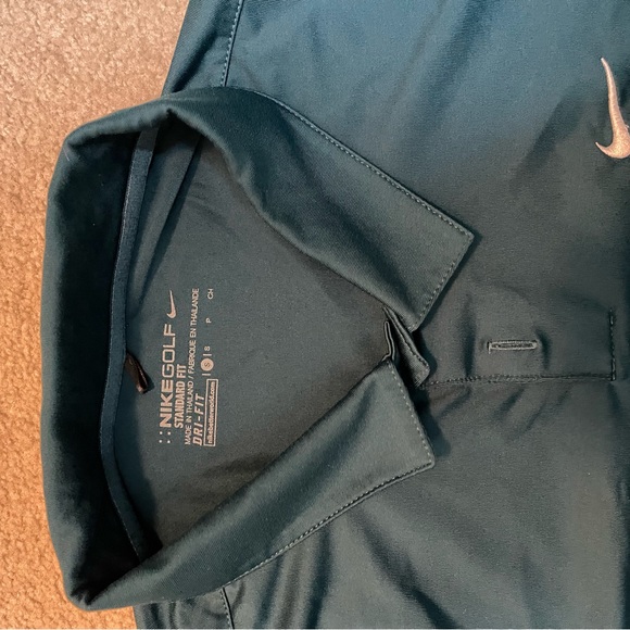 Nike Golf Shirt - Small - Picture 2 of 2